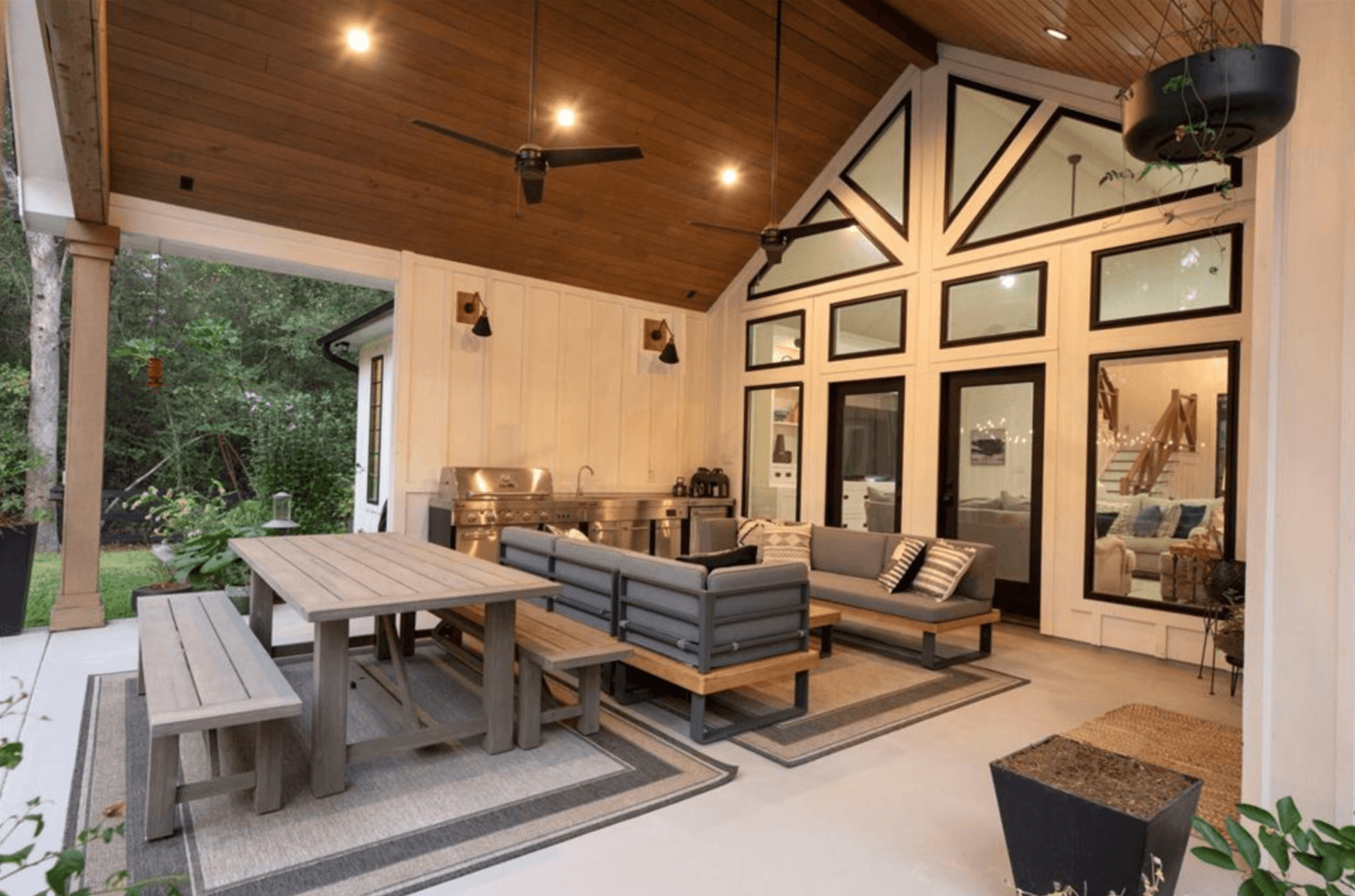 Full Outdoor Kitchen — Cypress, TX